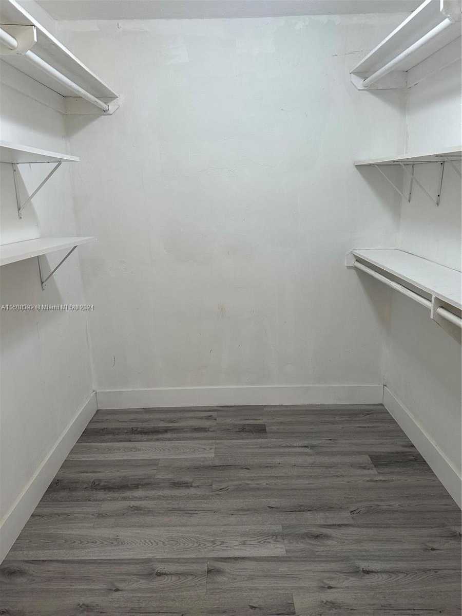 Small Image of 7545 EAST TREASURE DR #9H, North Bay Village Number 35