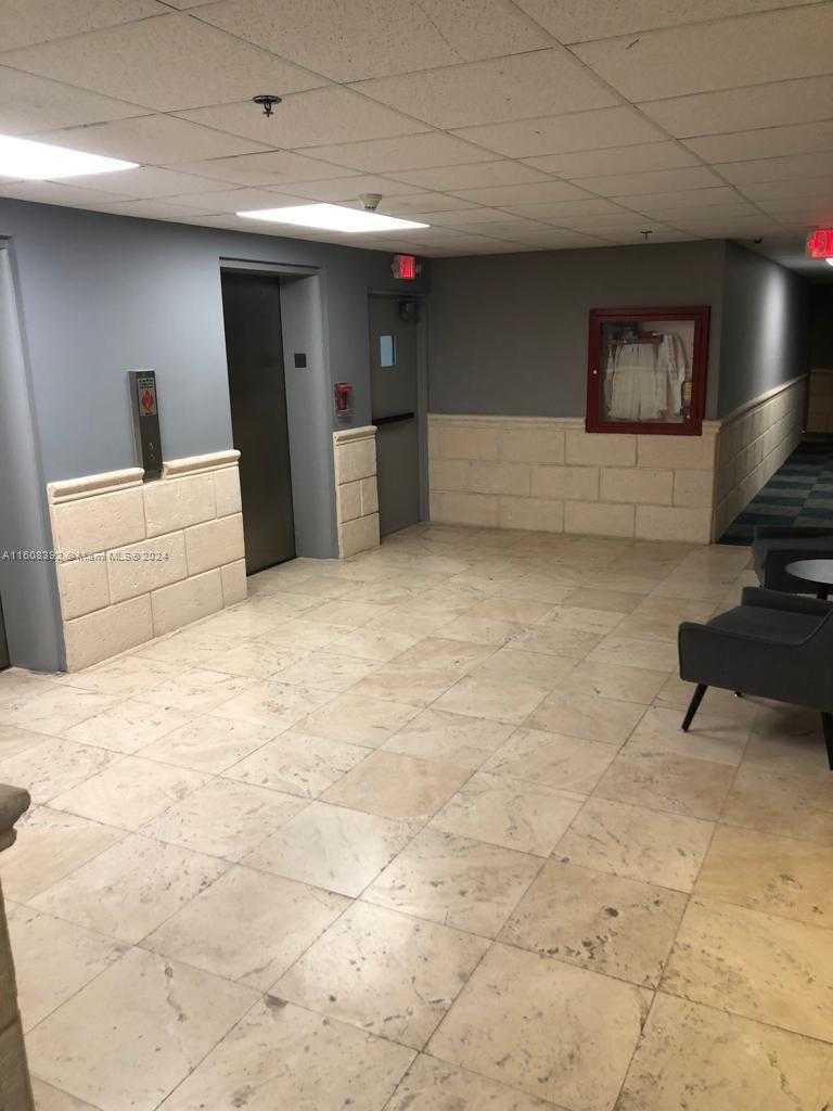 Small Image of 7545 EAST TREASURE DR #9H, North Bay Village Number 40