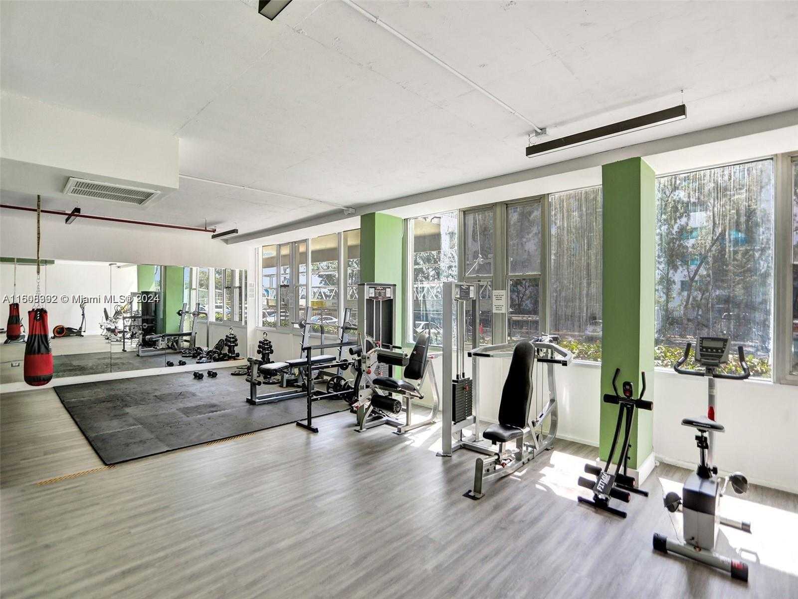 Small Image of 7545 EAST TREASURE DR #9H, North Bay Village Number 42