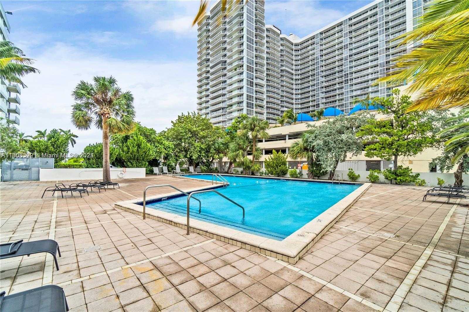 Small Image of 7545 EAST TREASURE DR #9H, North Bay Village Number 9