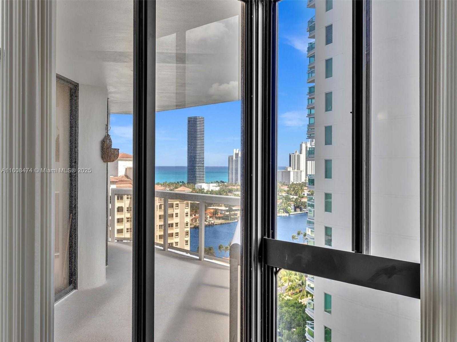 Small Image of 20185 EAST COUNTRY CLUB DR #1904, Aventura Number 13