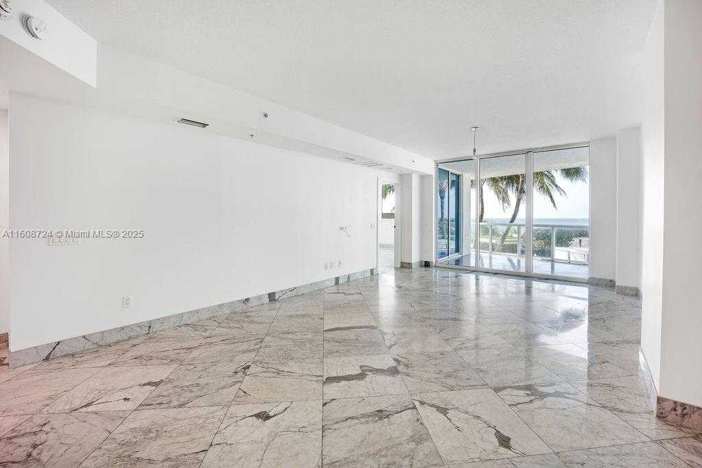 Small Image of 3801 COLLINS AVE #505, Miami Beach Number 9