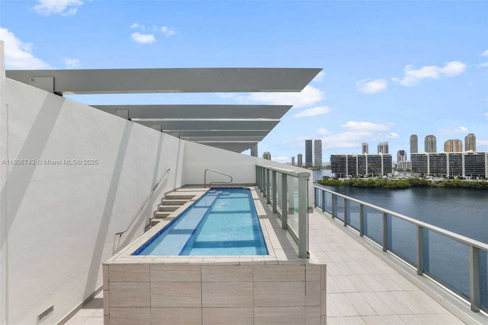 Small Image of 3300 NORTH EAST 188TH ST #UPH12 + Rooftop, Aventura Number 24