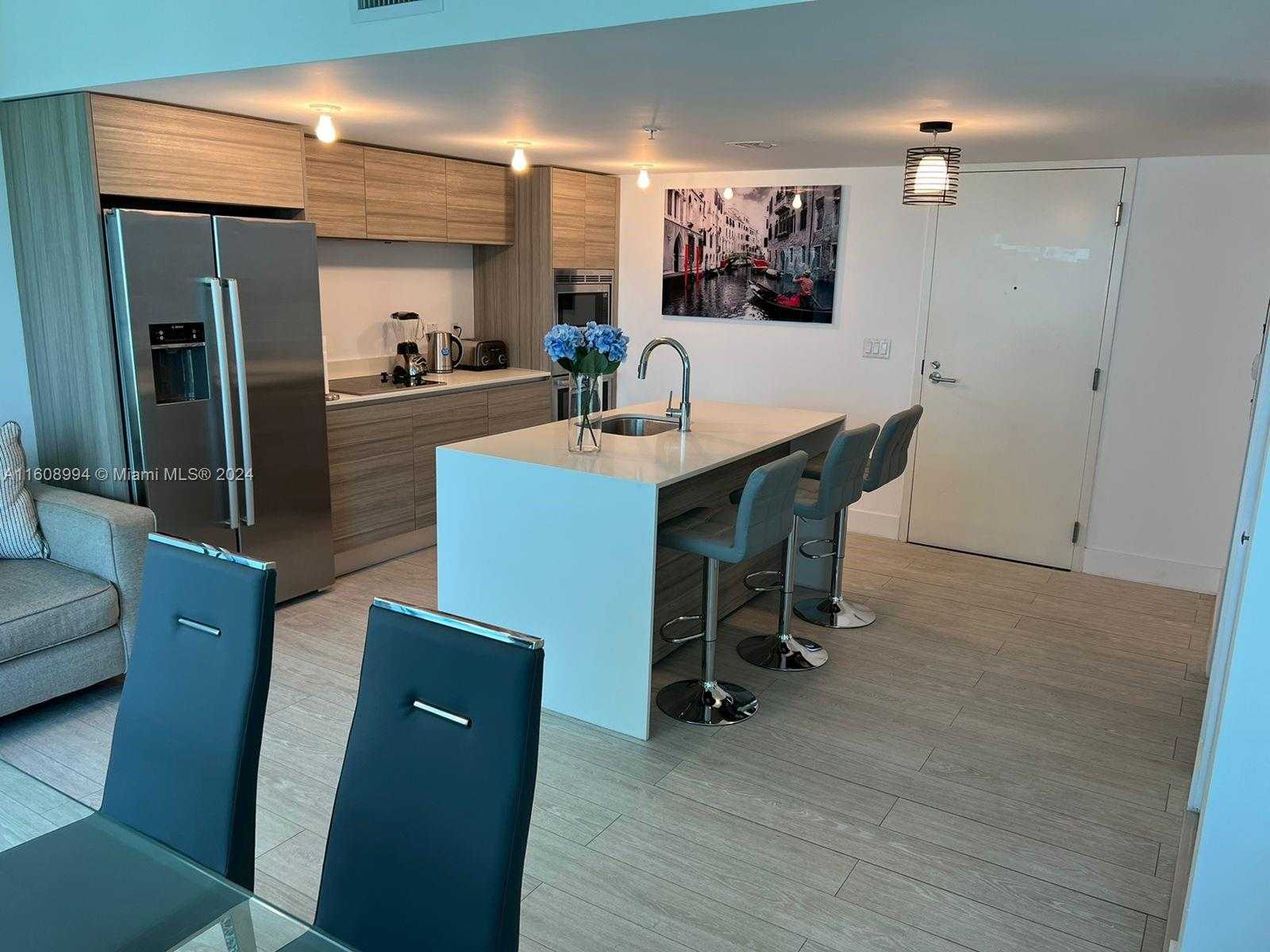 Small Image of 6620 INDIAN CREEK DR #402, Miami Beach Number 24