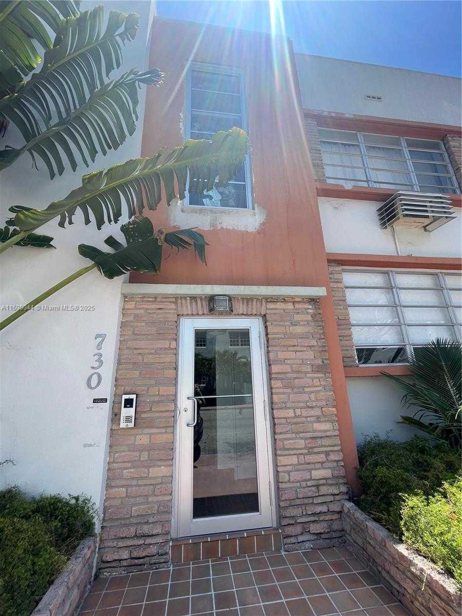 Small Image of 730 12TH ST #10, Miami Beach Number 6