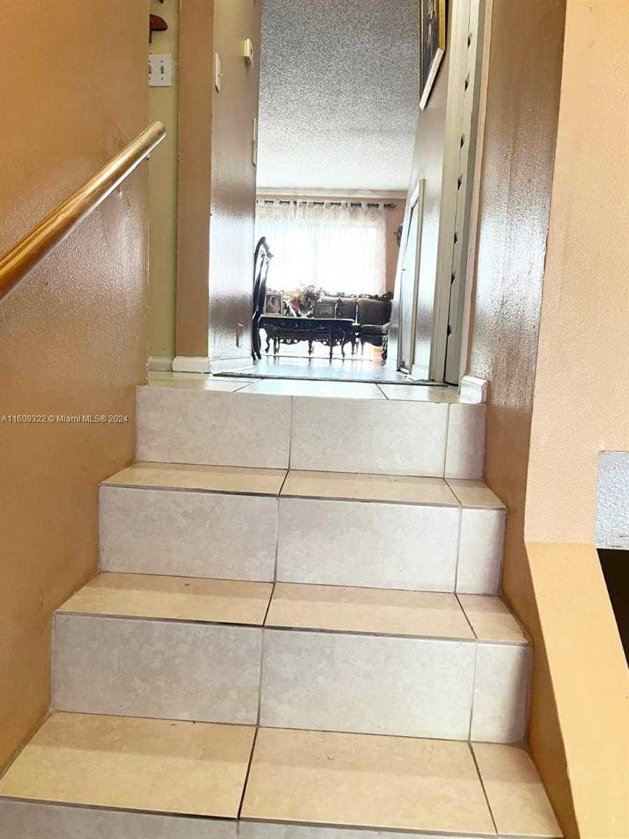 Imagen de Pequeño Objeto