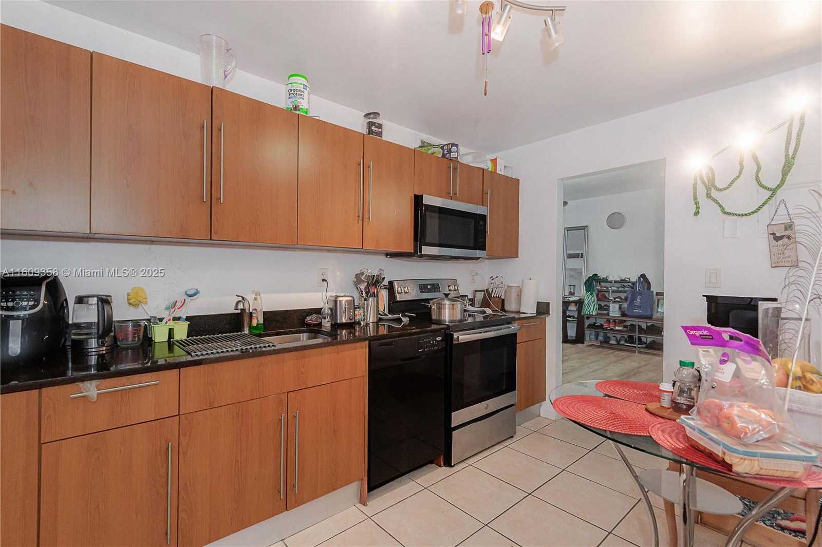 Small Image of 3000 SOUTH OCEAN DR #1006, Hollywood Number 8