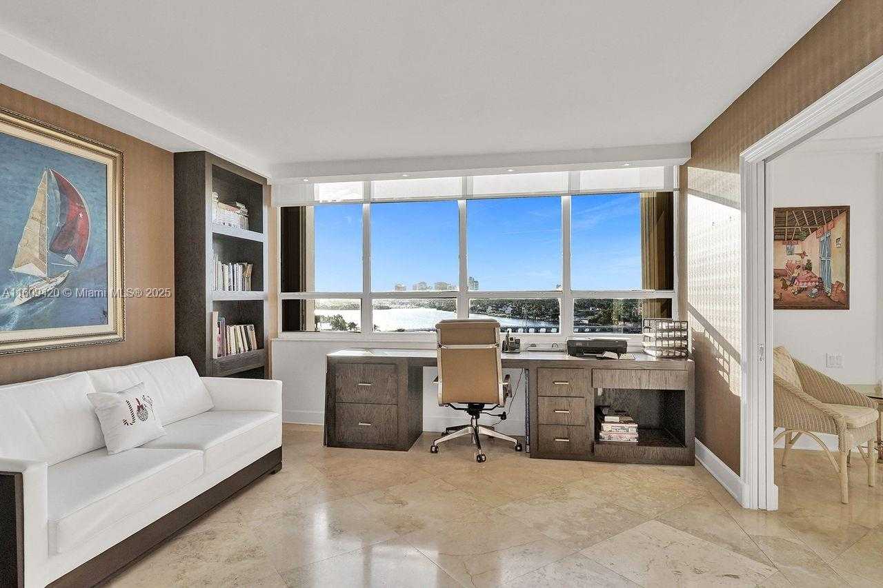 Small Image of 3 GROVE ISLE DR #C710, Miami Number 16