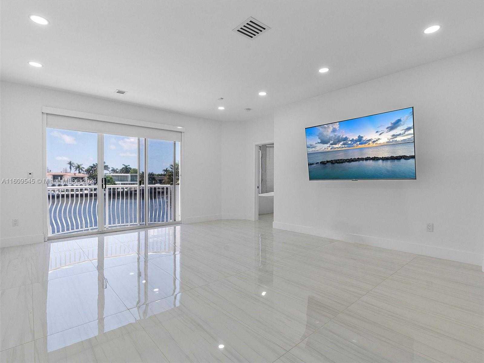 Small Image of 21301 NORTH EAST 38TH AVE #58, Aventura Number 24