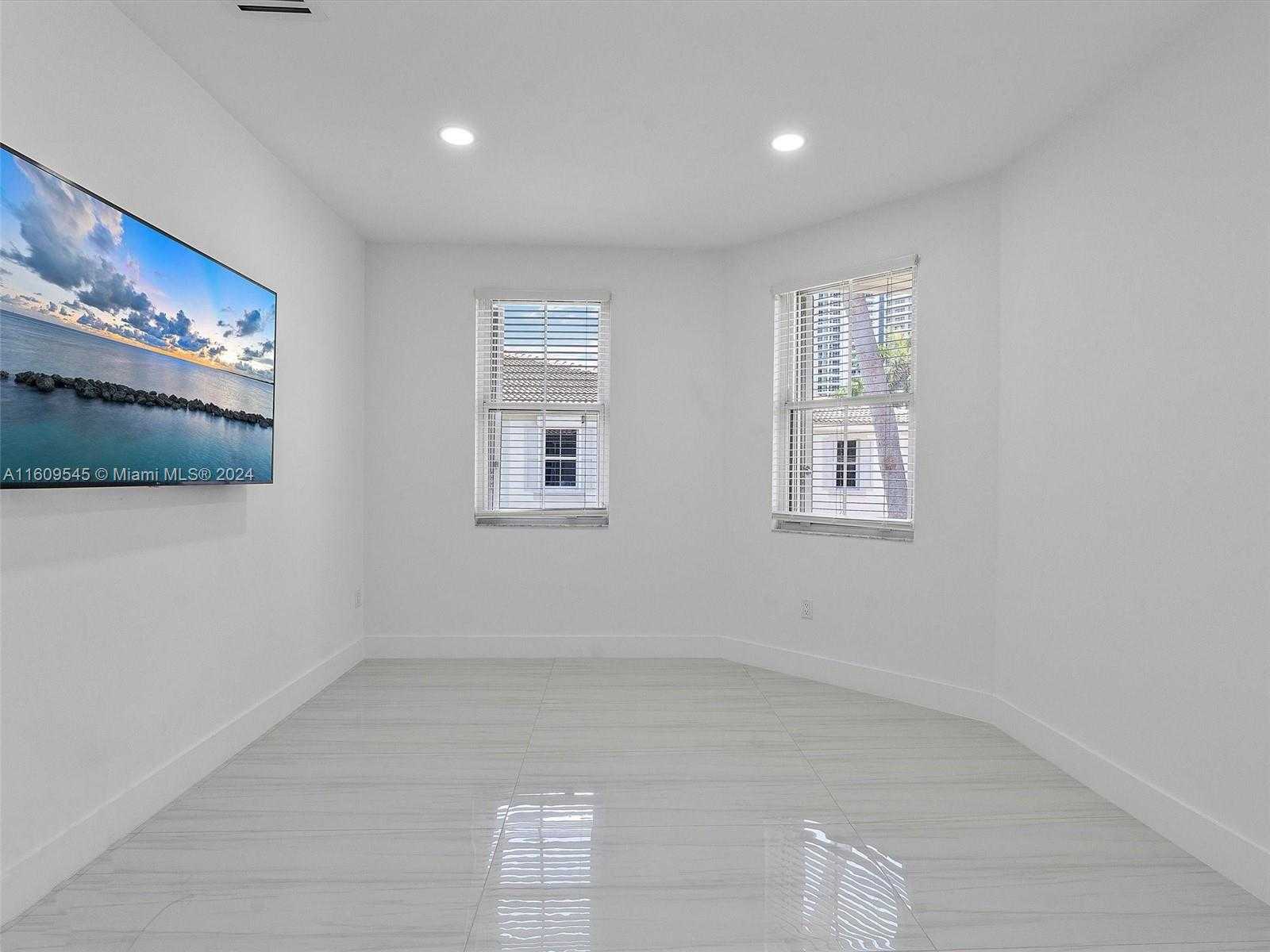 Small Image of 21301 NORTH EAST 38TH AVE #58, Aventura Number 35