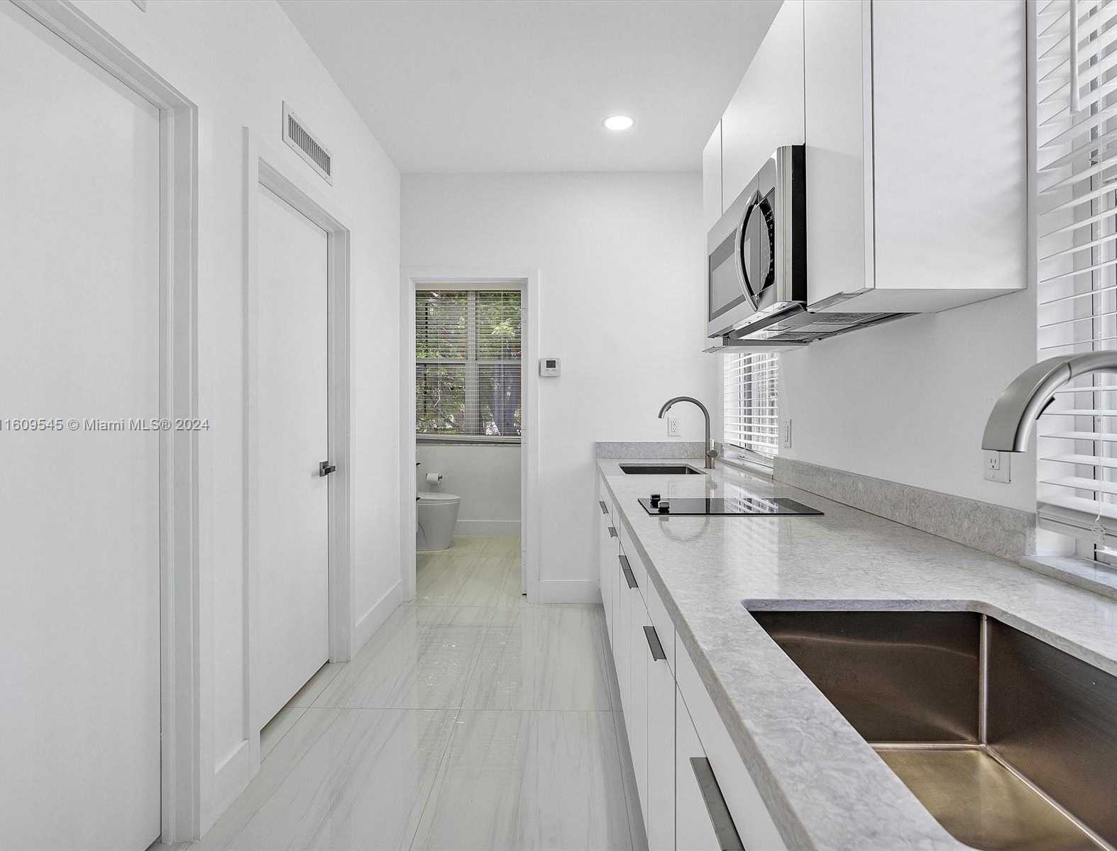 Small Image of 21301 NORTH EAST 38TH AVE #58, Aventura Number 39