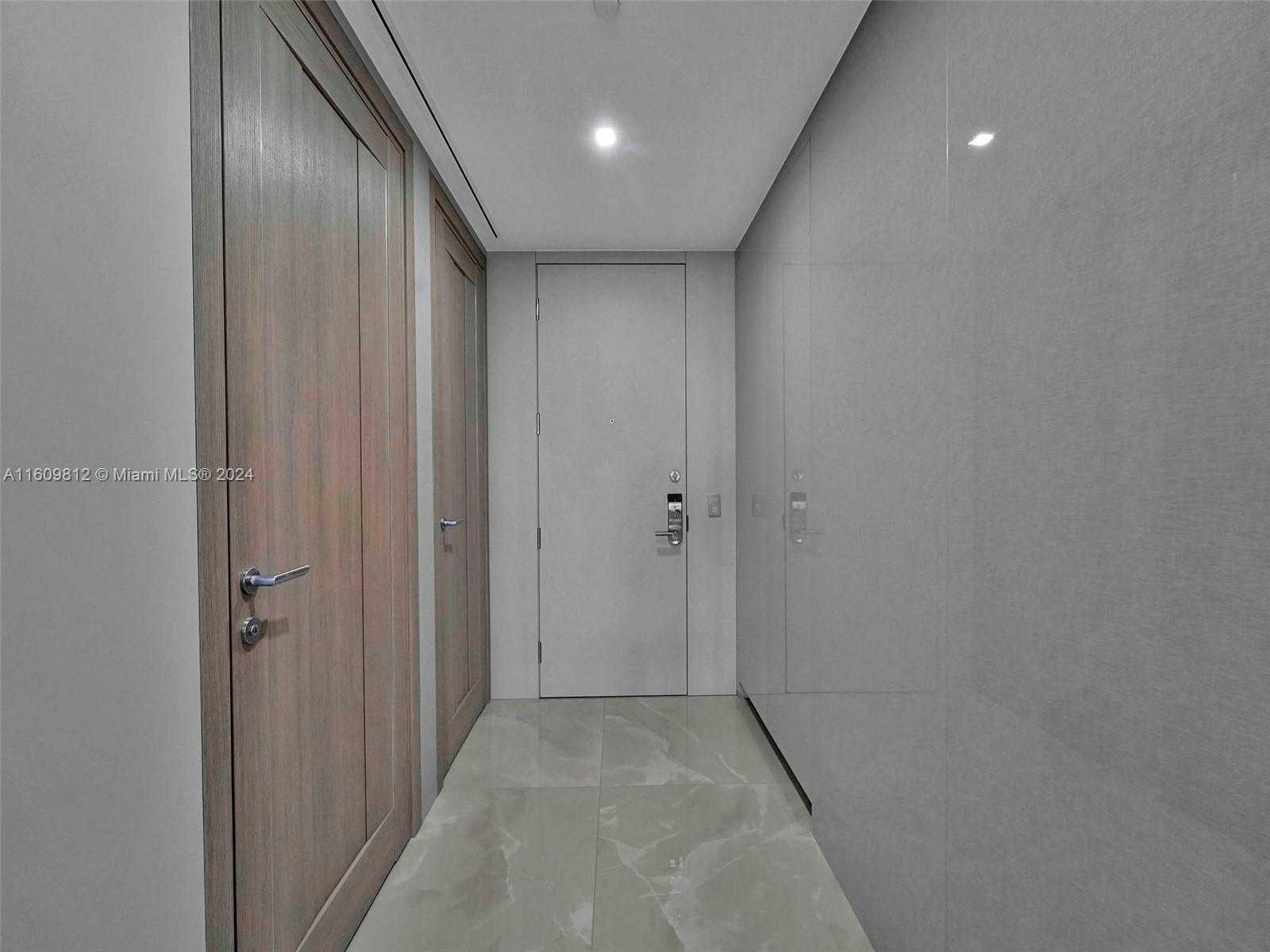 Small Image of 9703 #2501/03, Bal Harbour Number 11
