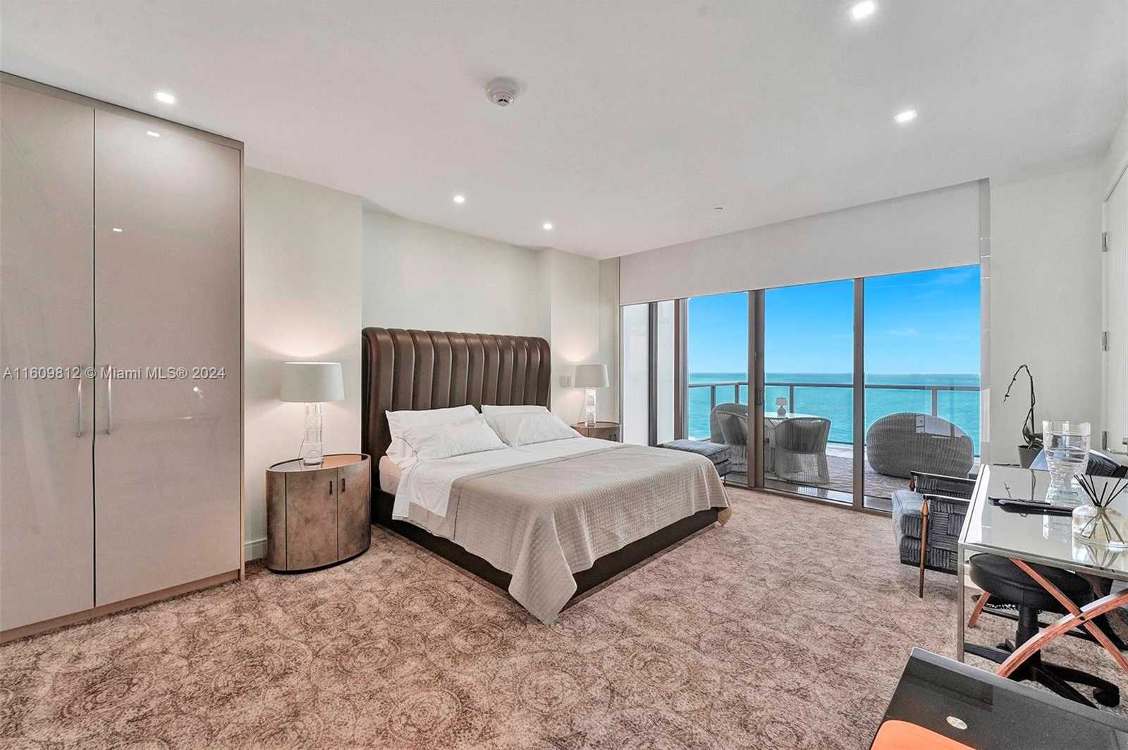 Small Image of 9703 #2501/03, Bal Harbour Number 29