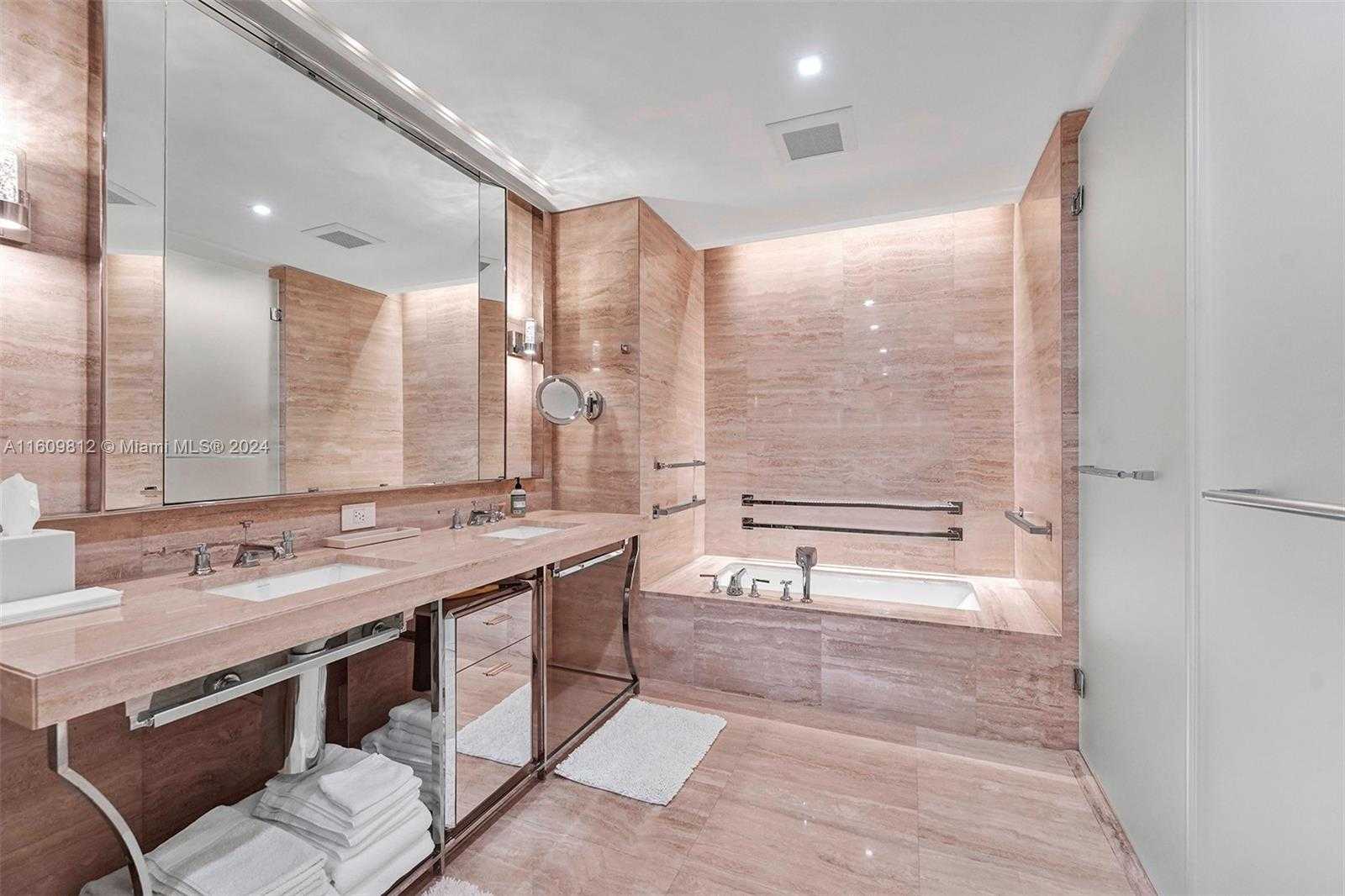 Small Image of 9703 #2501/03, Bal Harbour Number 43