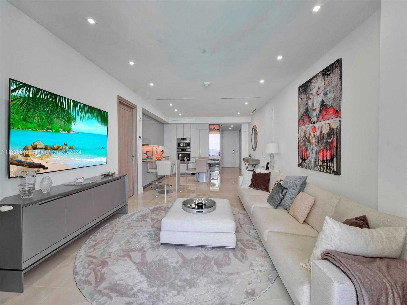 Small Image of 9703 #2501/03, Bal Harbour Number 5