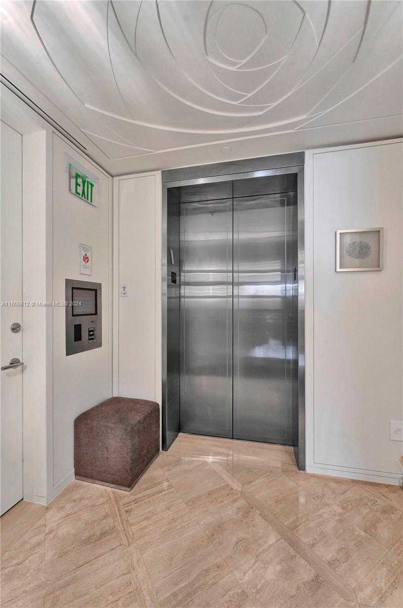 Small Image of 9703 #2501/03, Bal Harbour Number 58