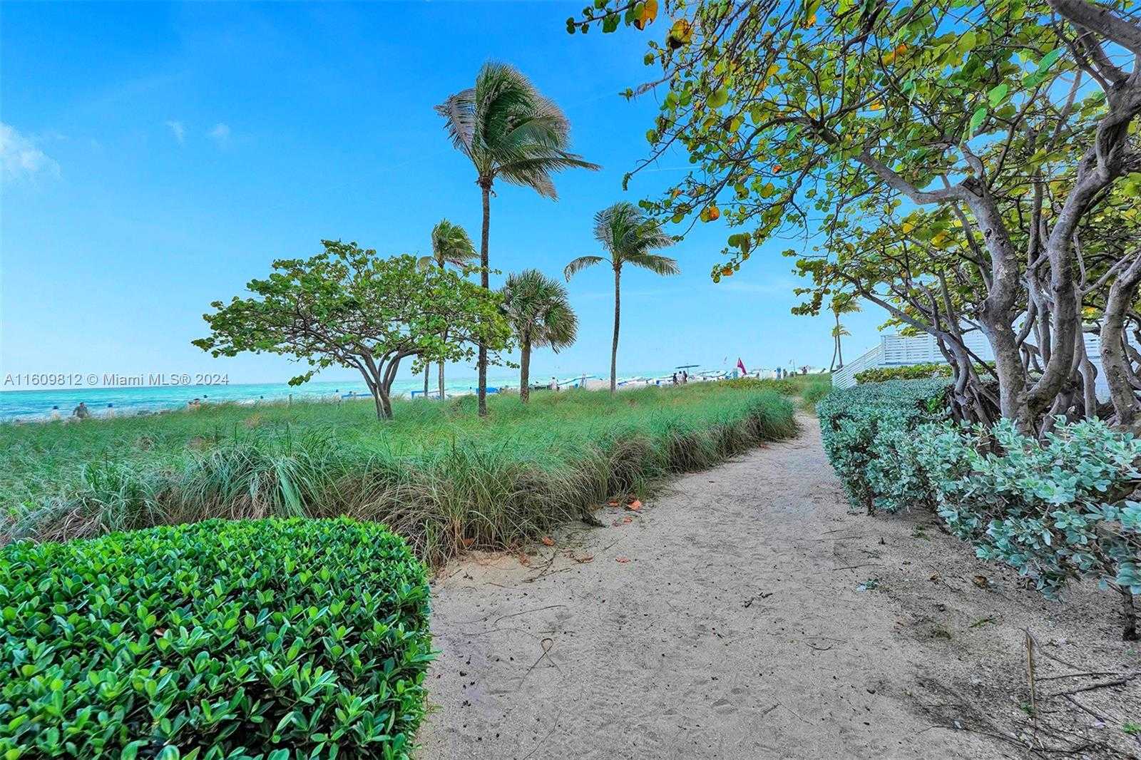 Small Image of 9703 #2501/03, Bal Harbour Number 62
