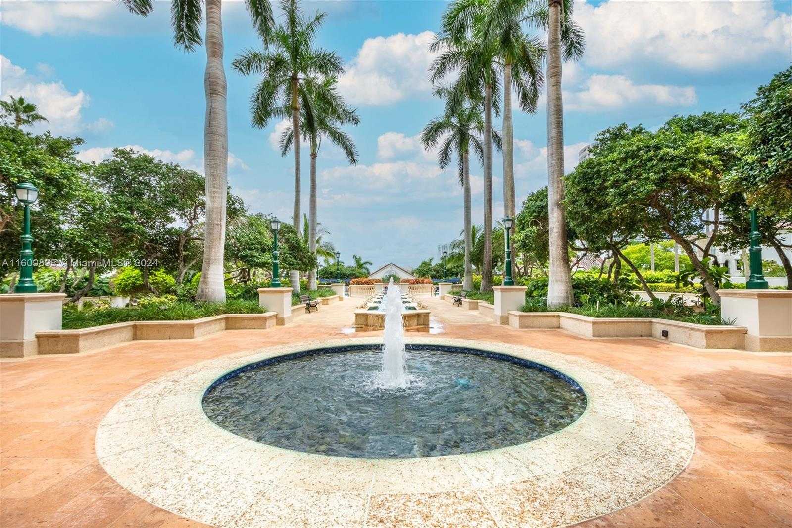 Small Image of 2000 ISLAND BLVD #910, Aventura Number 29