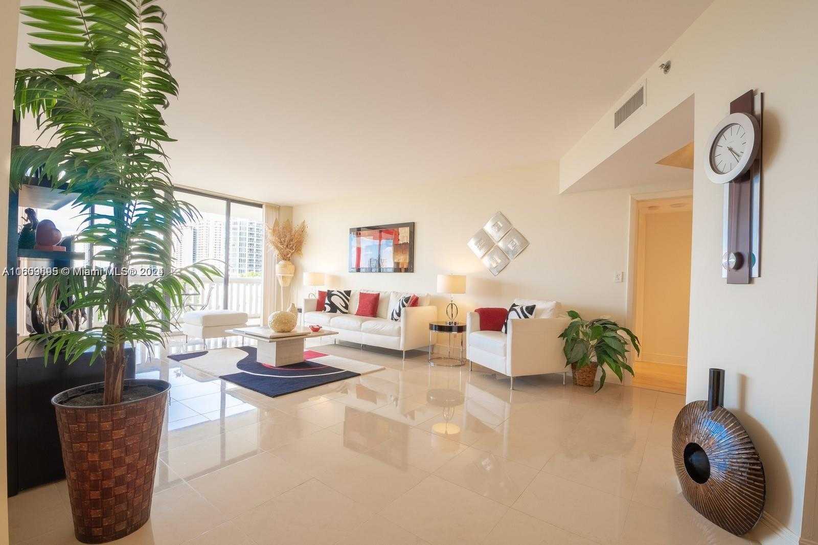 Small Image of 2000 ISLAND BLVD #910, Aventura Number 7