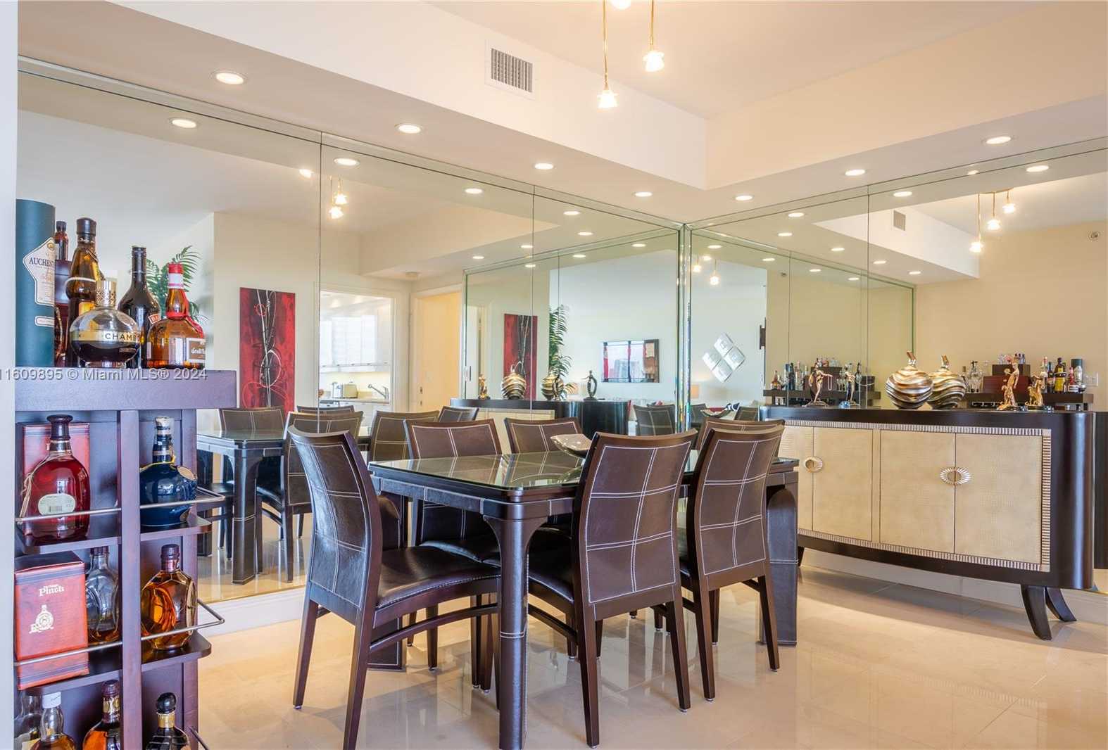 Small Image of 2000 ISLAND BLVD #910, Aventura Number 8