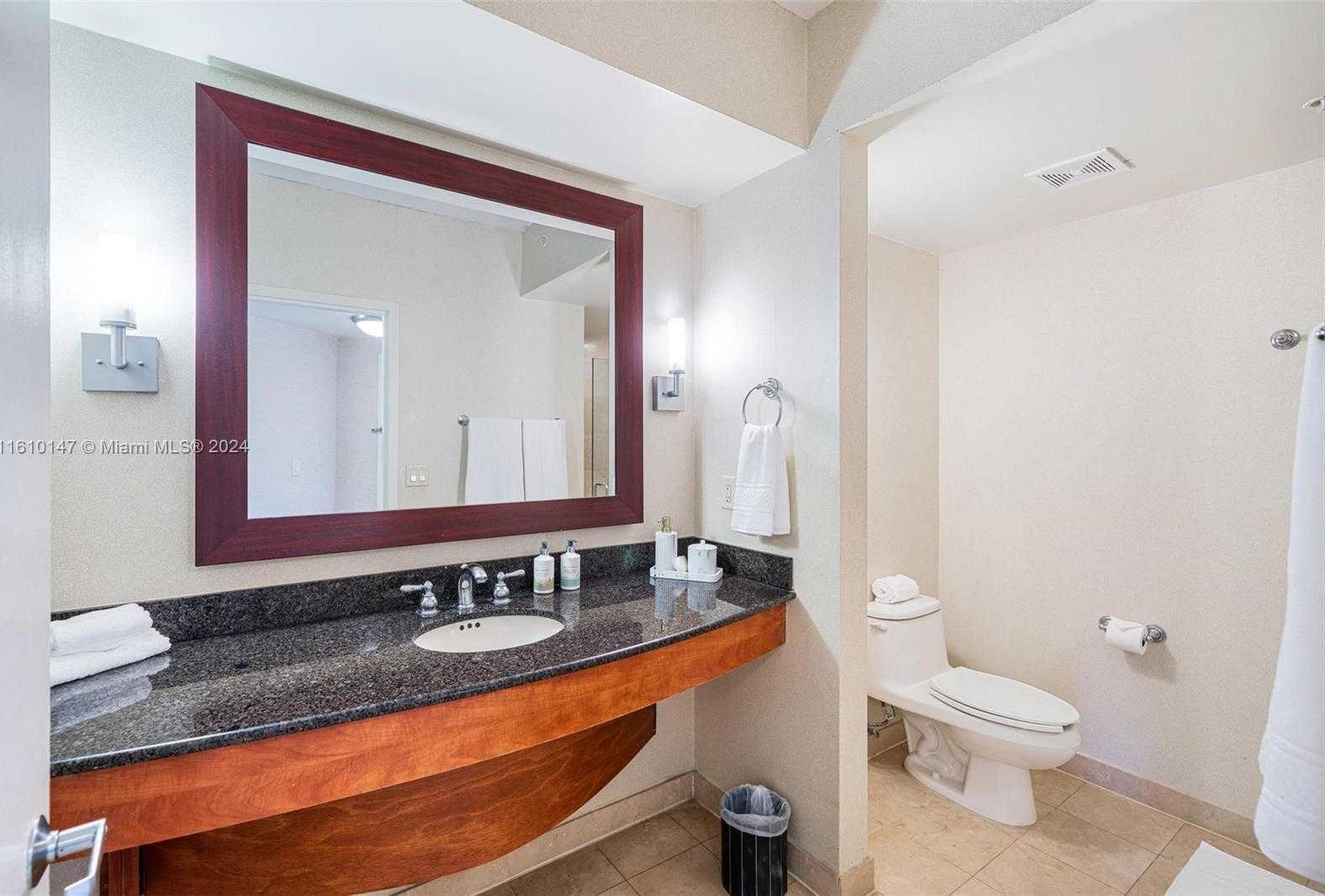 Small Image of 18001 COLLINS AVE #3006, Sunny Isles Beach Number 12