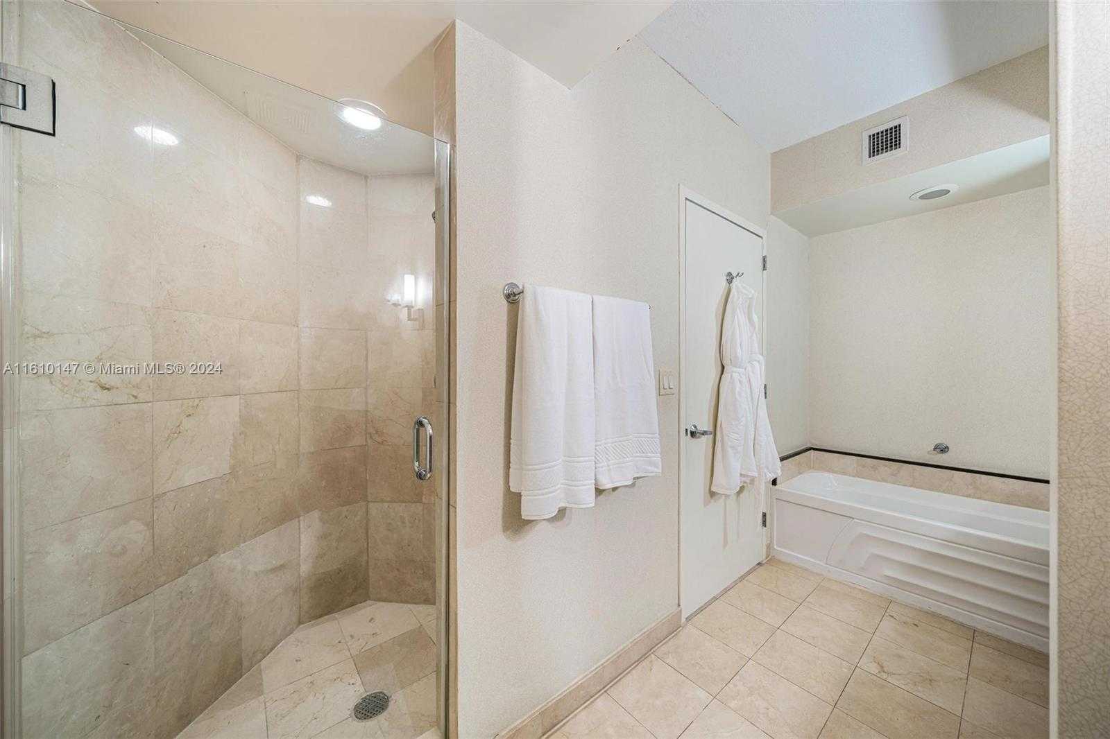 Small Image of 18001 COLLINS AVE #3006, Sunny Isles Beach Number 13