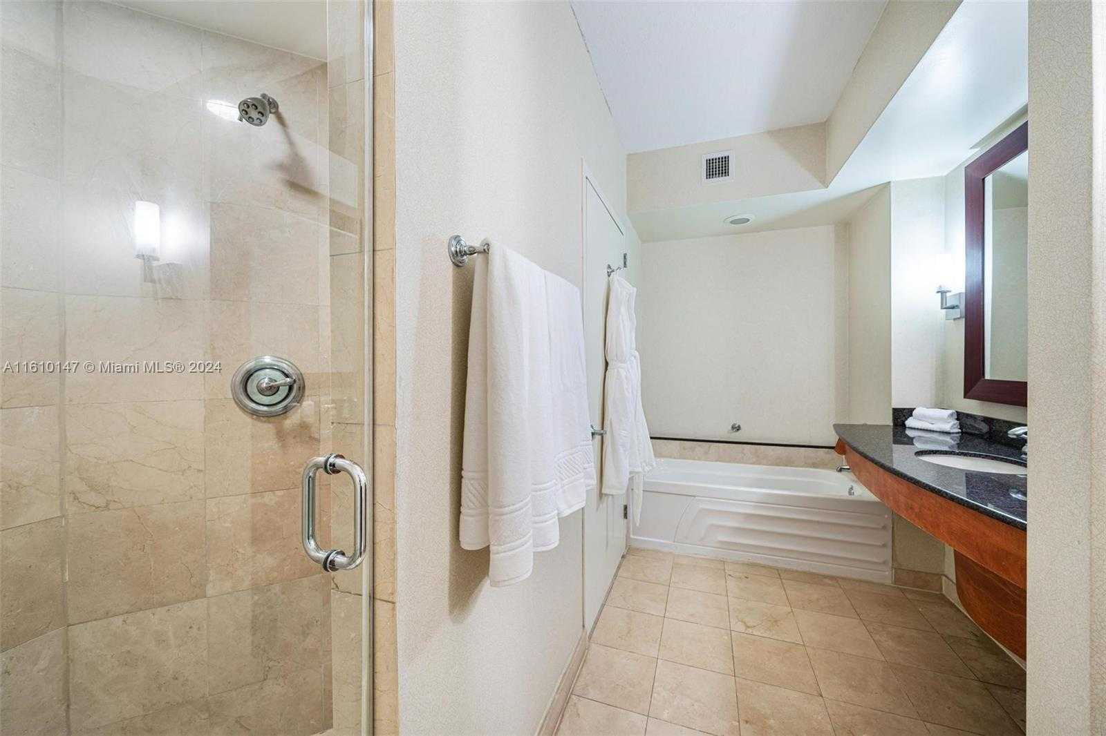 Small Image of 18001 COLLINS AVE #3006, Sunny Isles Beach Number 14