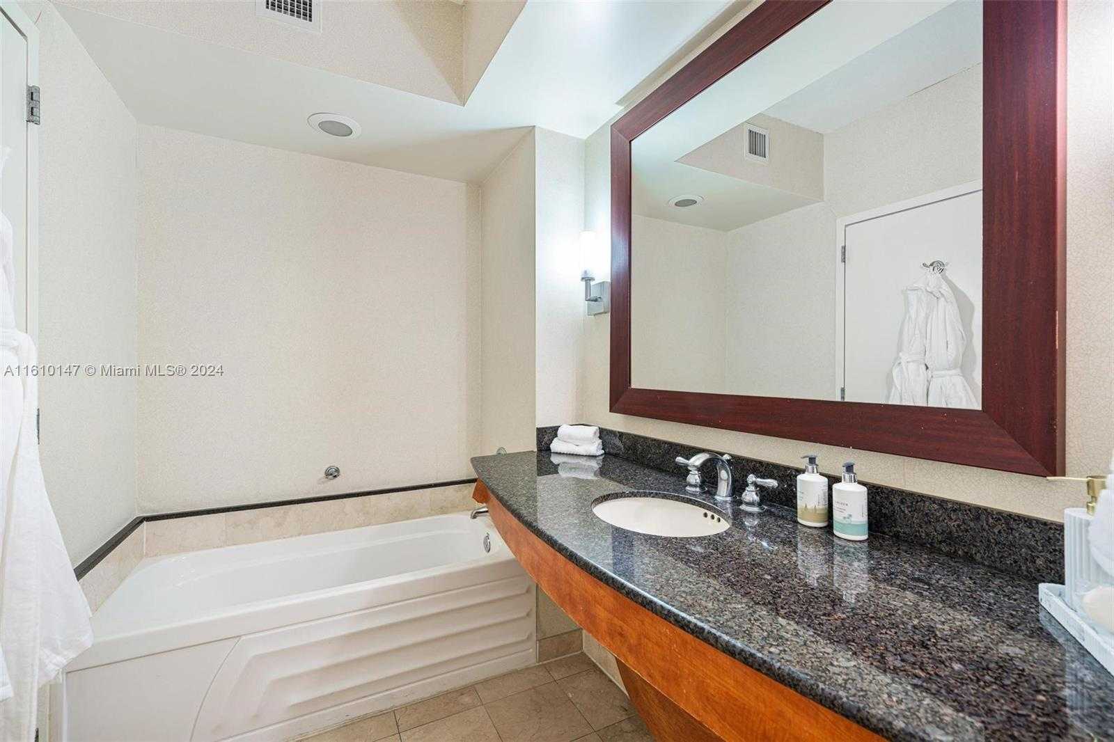 Small Image of 18001 COLLINS AVE #3006, Sunny Isles Beach Number 15