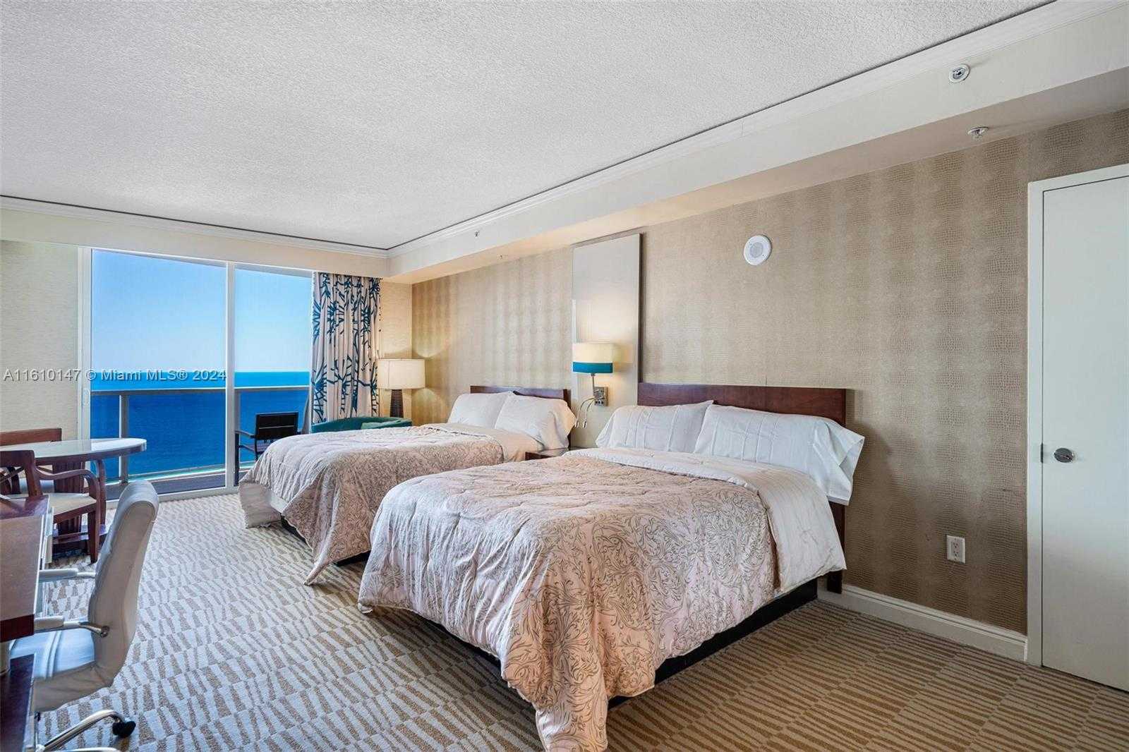 Small Image of 18001 COLLINS AVE #3006, Sunny Isles Beach Number 2