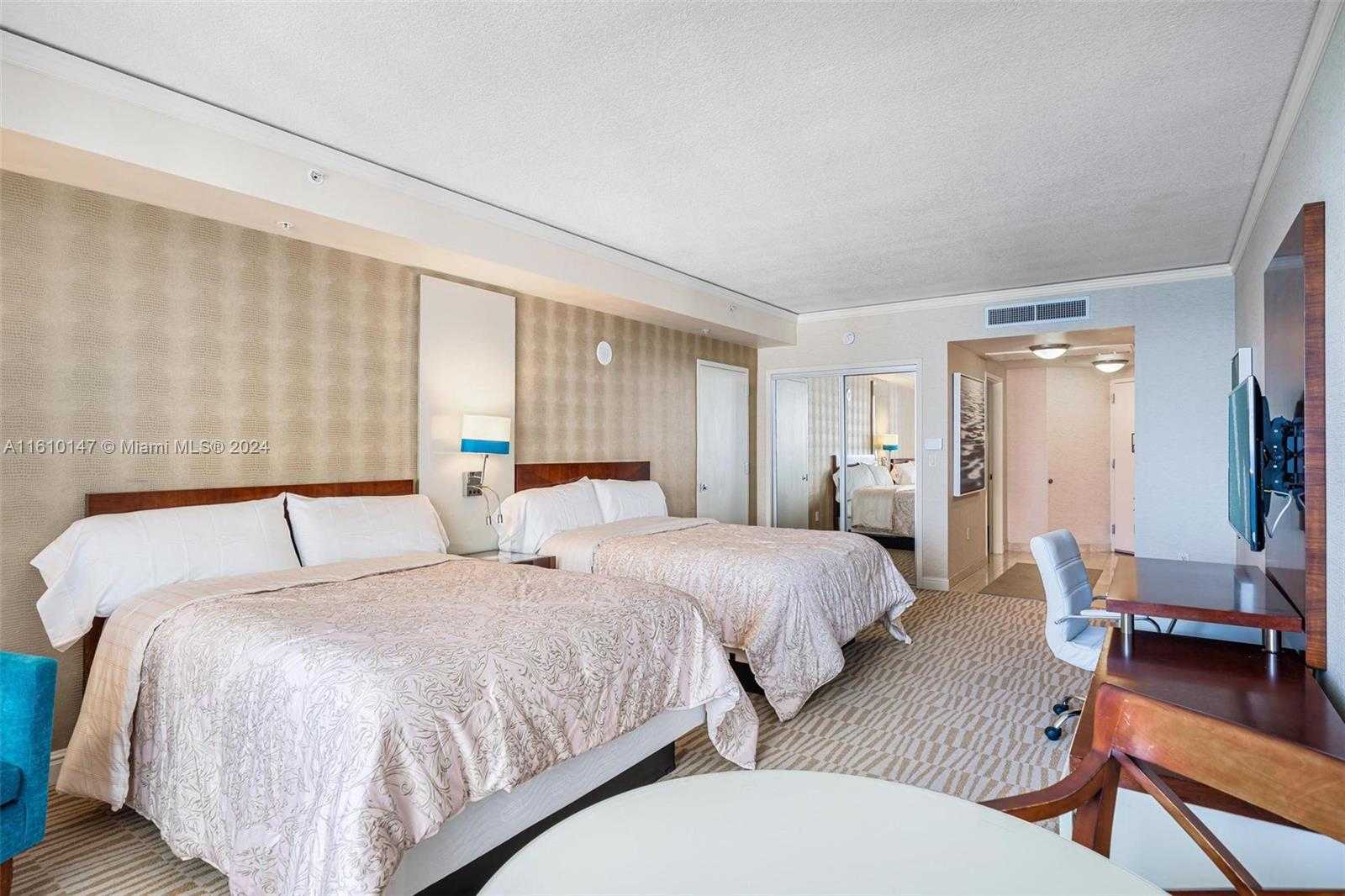 Small Image of 18001 COLLINS AVE #3006, Sunny Isles Beach Number 6