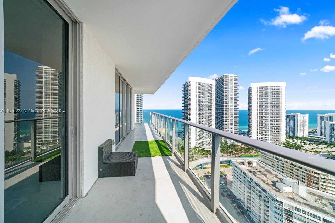 Small Image of 4010 SOUTH OCEAN DR #R2409, Hollywood Number 3