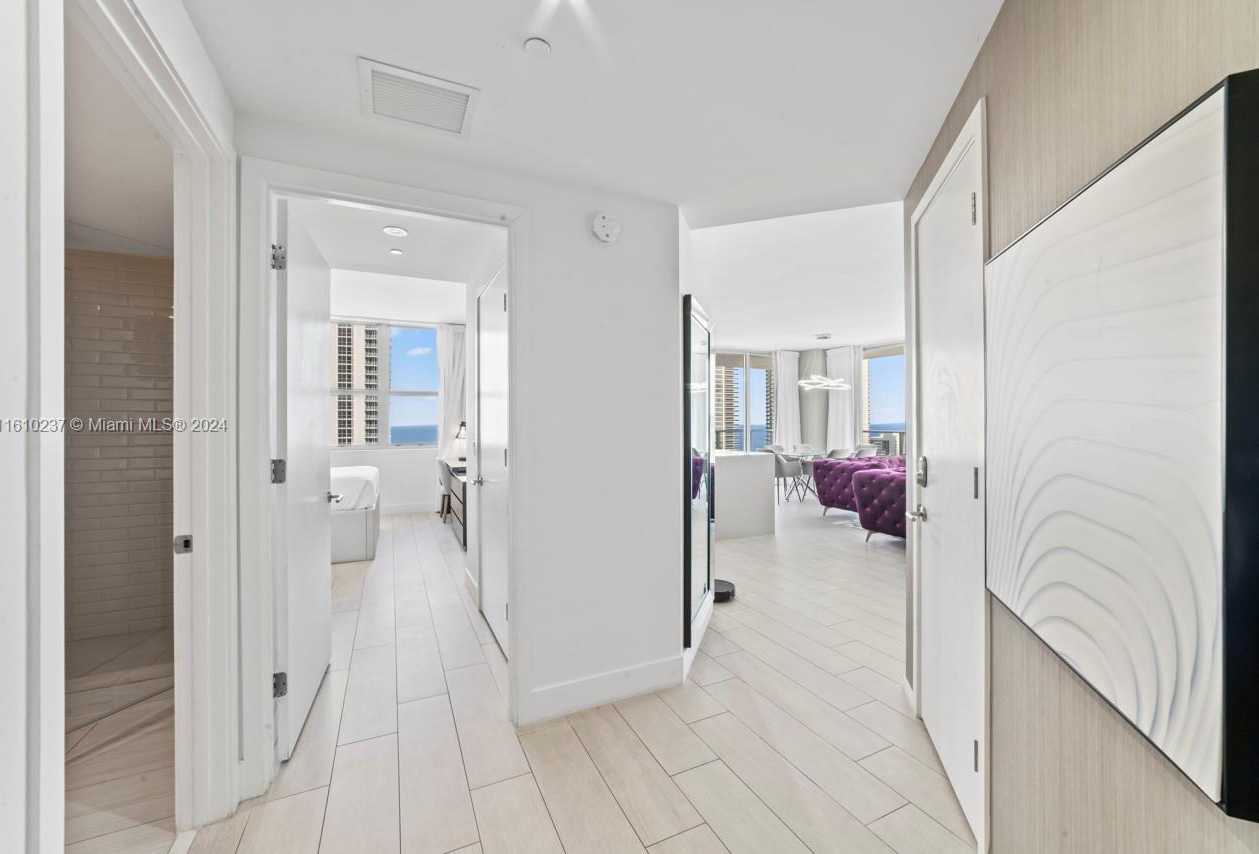 Small Image of 4010 SOUTH OCEAN DR #R2409, Hollywood Number 6