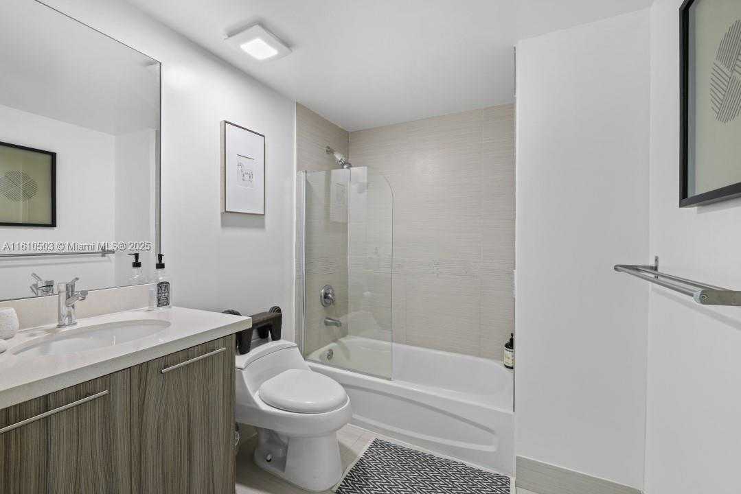 Small Image of 6700 INDIAN CREEK DR #1208, Miami Beach Number 22