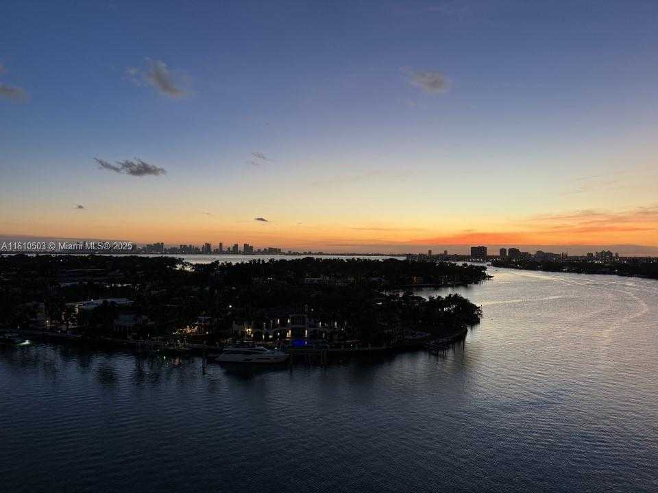 Small Image of 6700 INDIAN CREEK DR #1208, Miami Beach Number 38