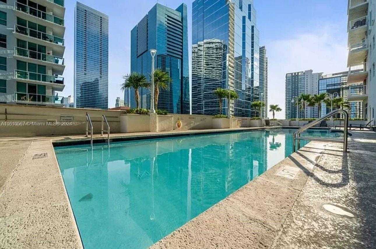 Small Image of 1200 BRICKELL BAY DR #1610, Miami Number 17
