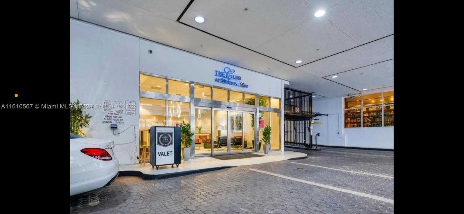 Small Image of 1200 BRICKELL BAY DR #1610, Miami Number 26