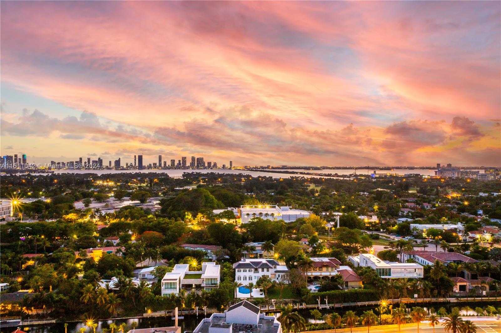 Small Image of 2655 COLLINS AVE #2302, Miami Beach Number 51