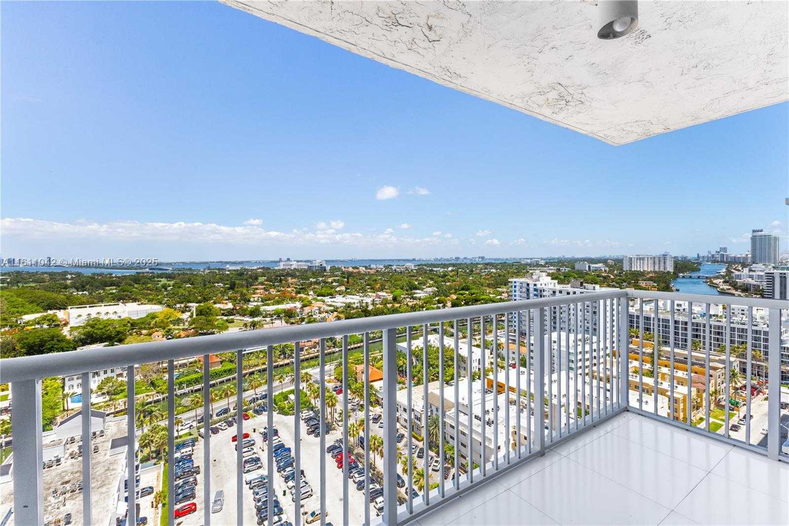 Small Image of 2655 COLLINS AVE #2302, Miami Beach Number 54