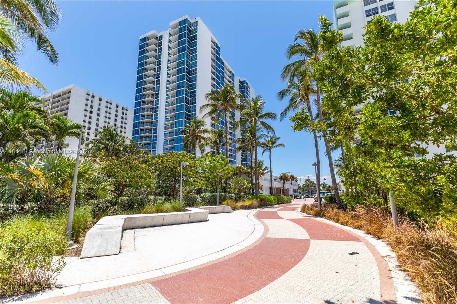Small Image of 2655 COLLINS AVE #2302, Miami Beach Number 57