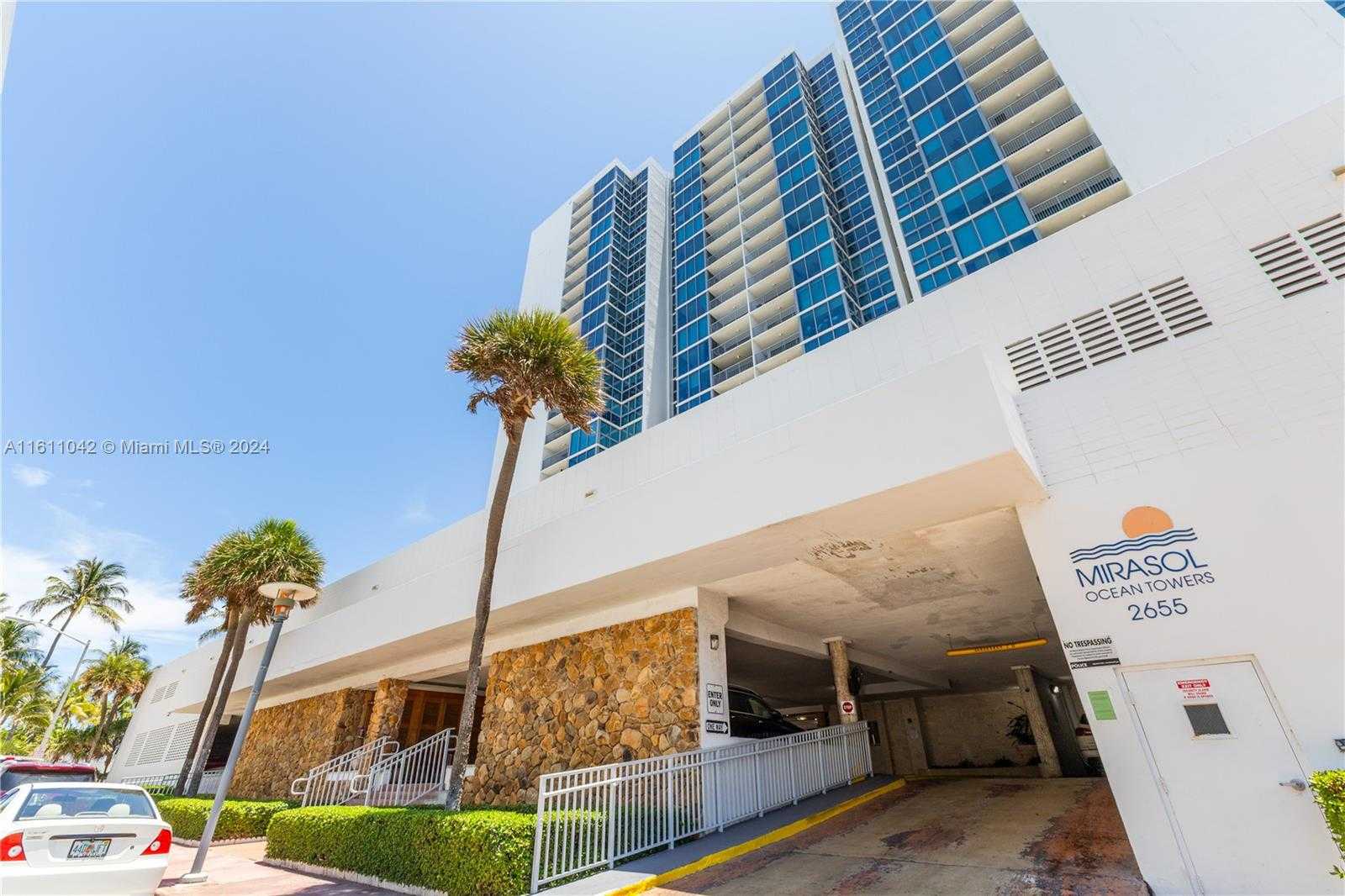 Small Image of 2655 COLLINS AVE #2302, Miami Beach Number 8
