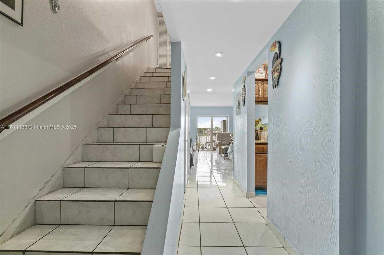 Small Image of 310 NORTH WEST 107TH AVE #202, Miami Number 14