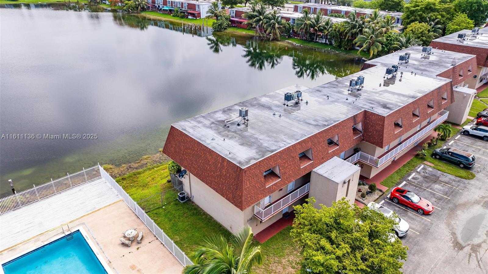 Small Image of 310 NORTH WEST 107TH AVE #202, Miami Number 9