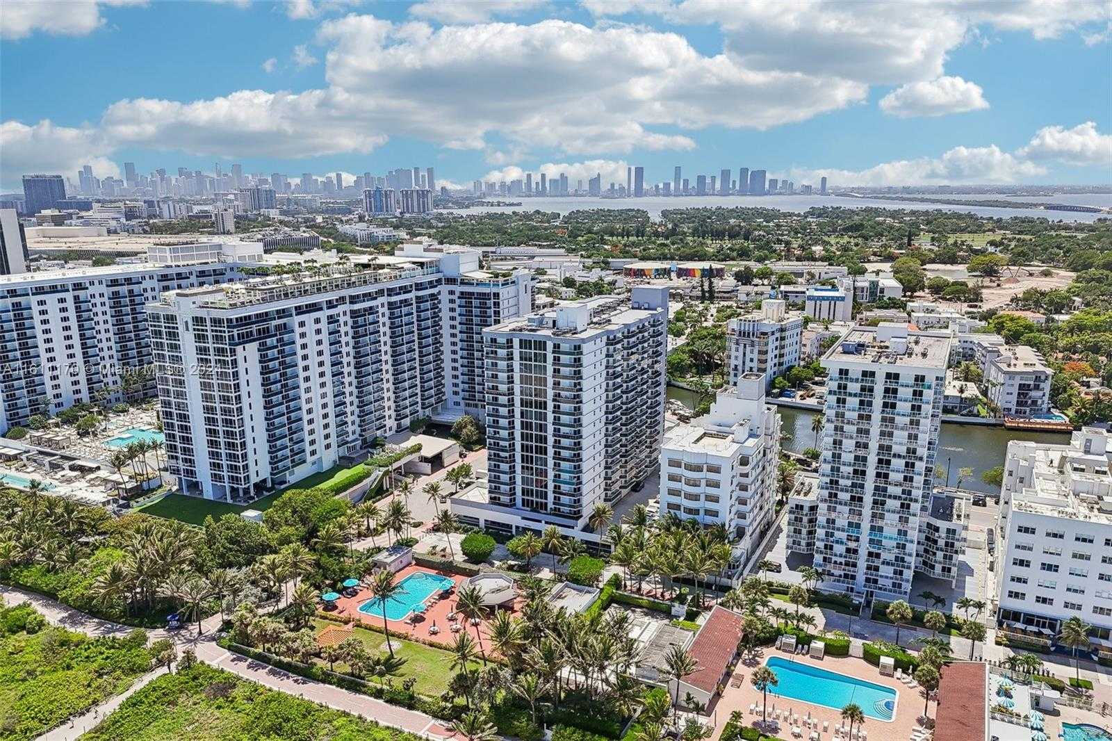 Small Image of 2401 COLLINS AVE #1011, Miami Beach Number 28