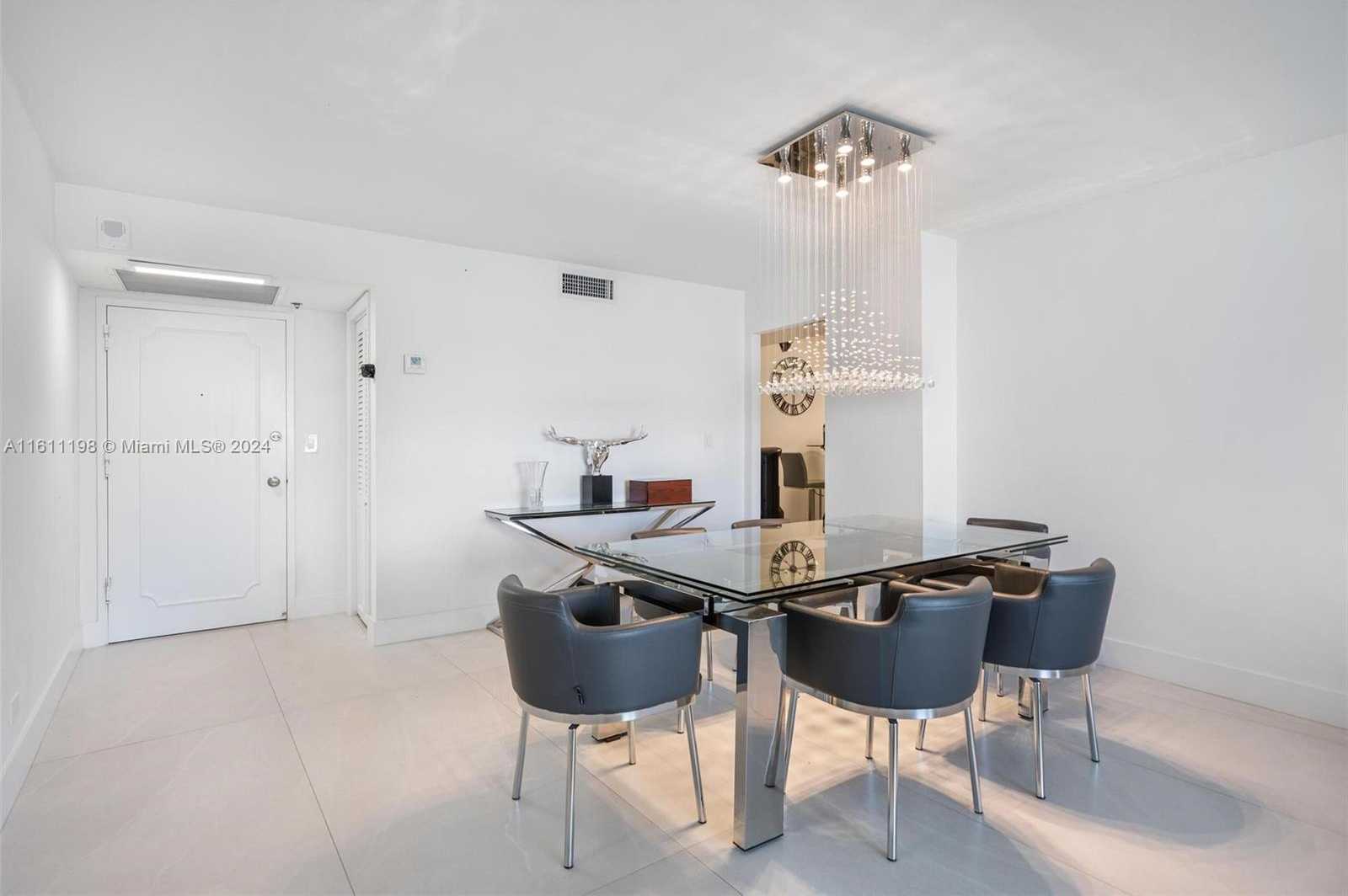 Small Image of 6039 COLLINS AVE #734, Miami Beach Number 7