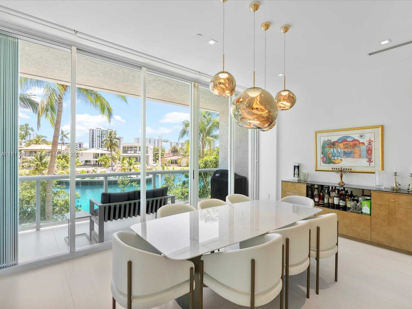 Small Image of 16500 COLLINS AVE #TH-8, Sunny Isles Beach Number 11