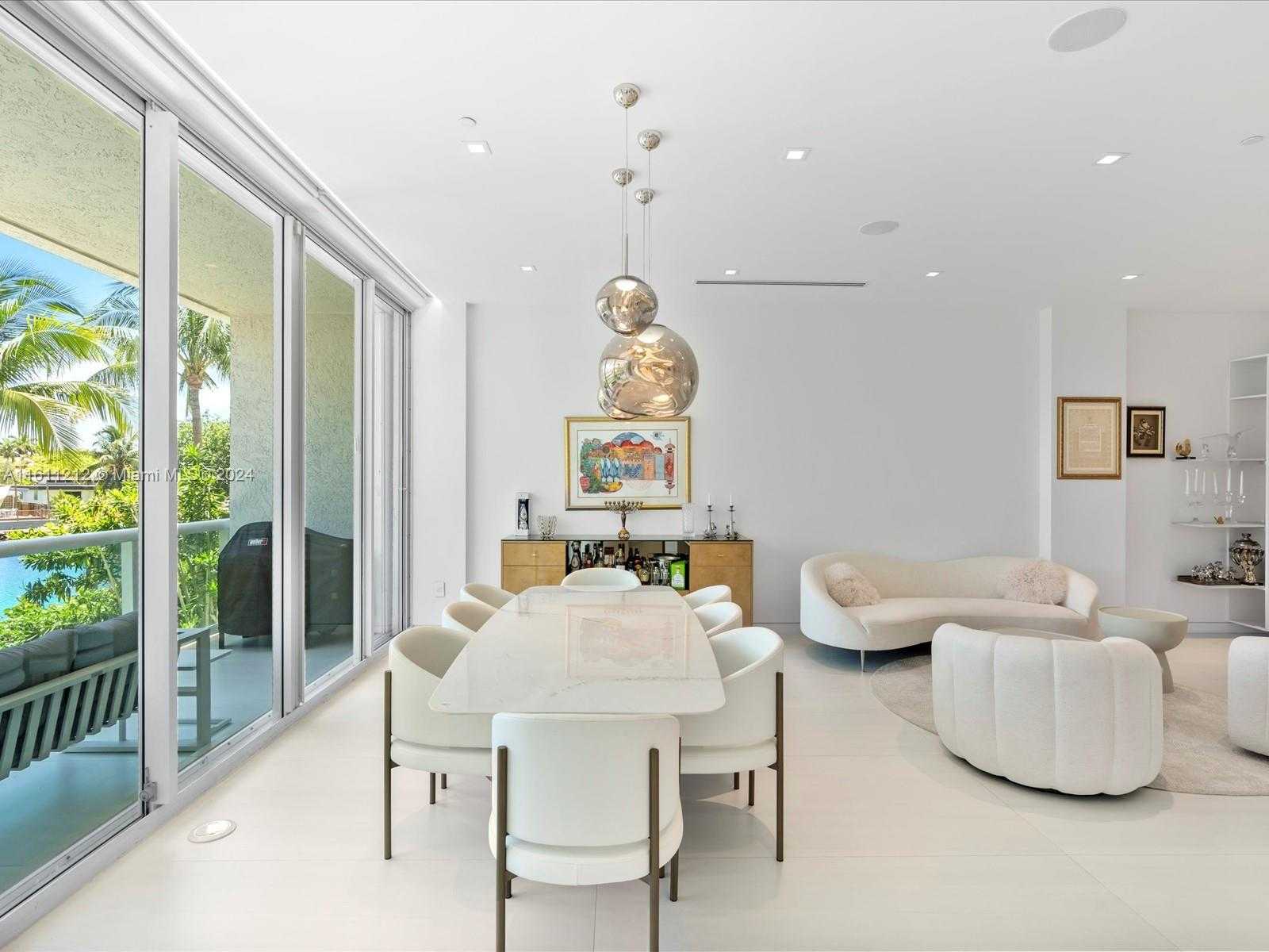 Small Image of 16500 COLLINS AVE #TH-8, Sunny Isles Beach Number 12