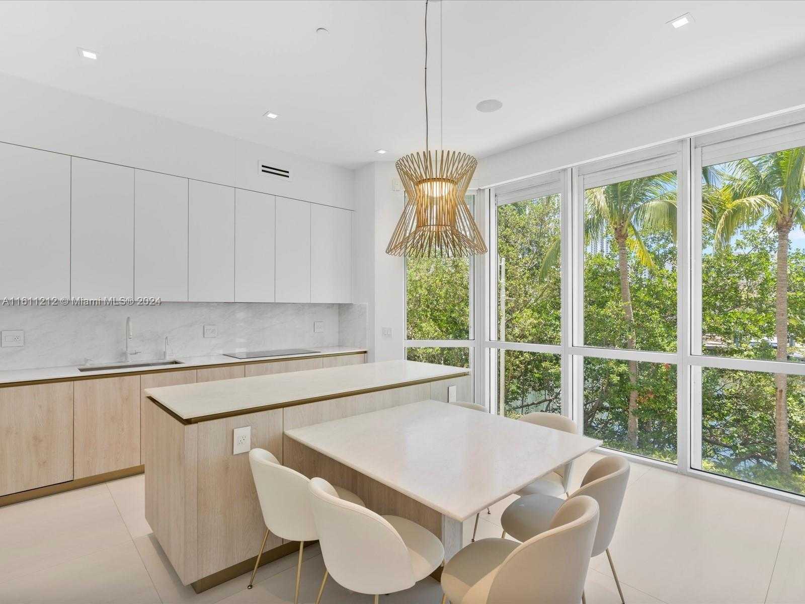 Small Image of 16500 COLLINS AVE #TH-8, Sunny Isles Beach Number 14