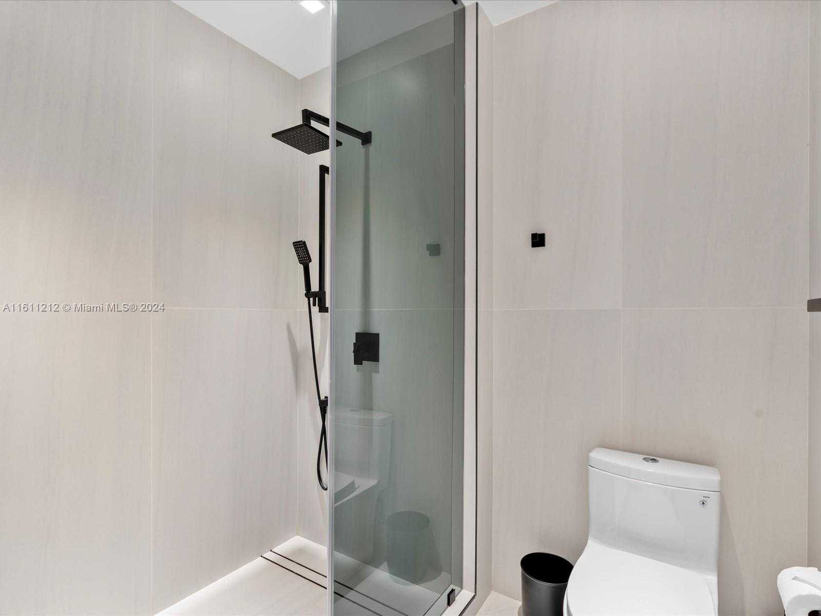 Small Image of 16500 COLLINS AVE #TH-8, Sunny Isles Beach Number 22