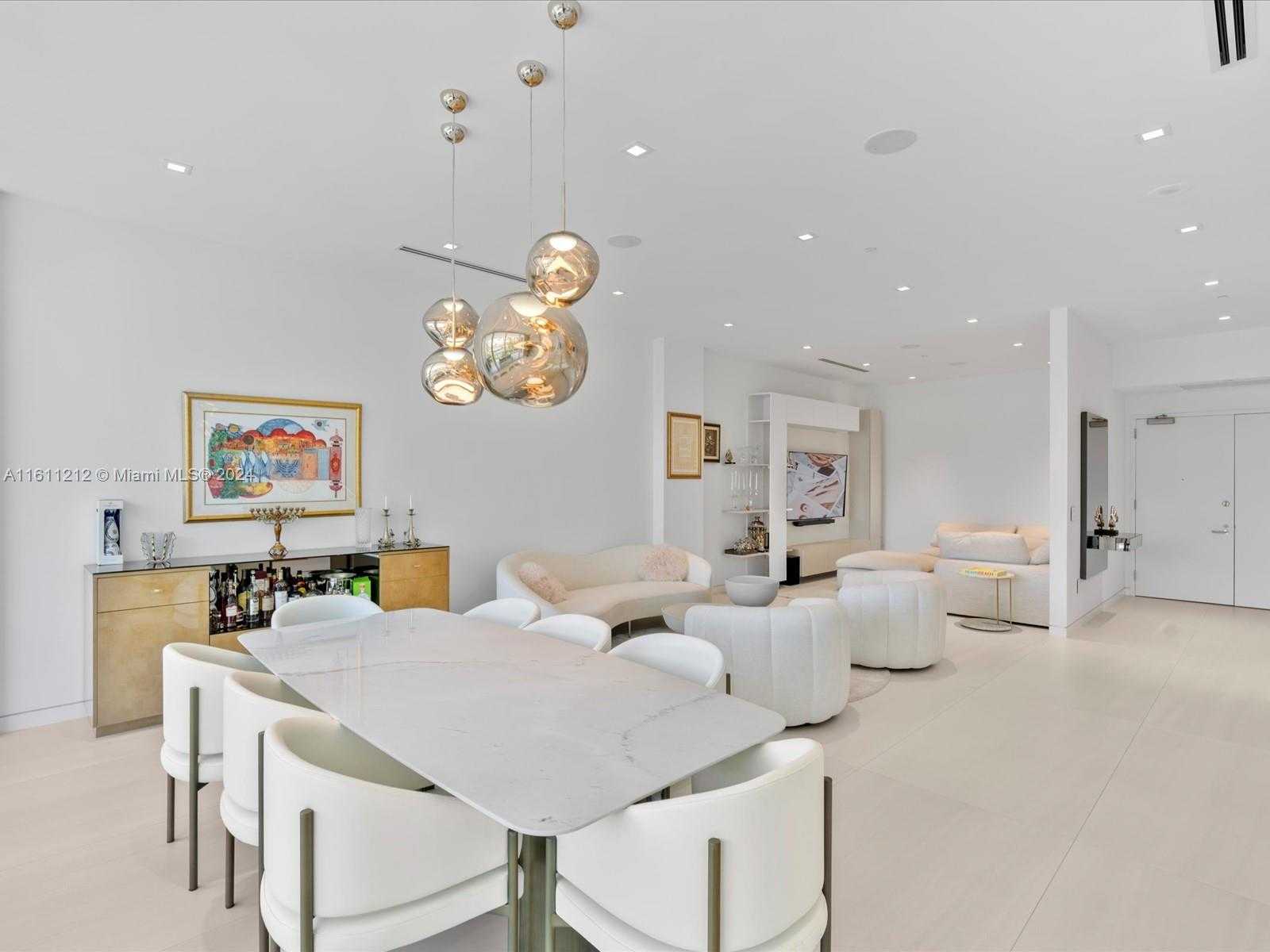 Small Image of 16500 COLLINS AVE #TH-8, Sunny Isles Beach Number 4