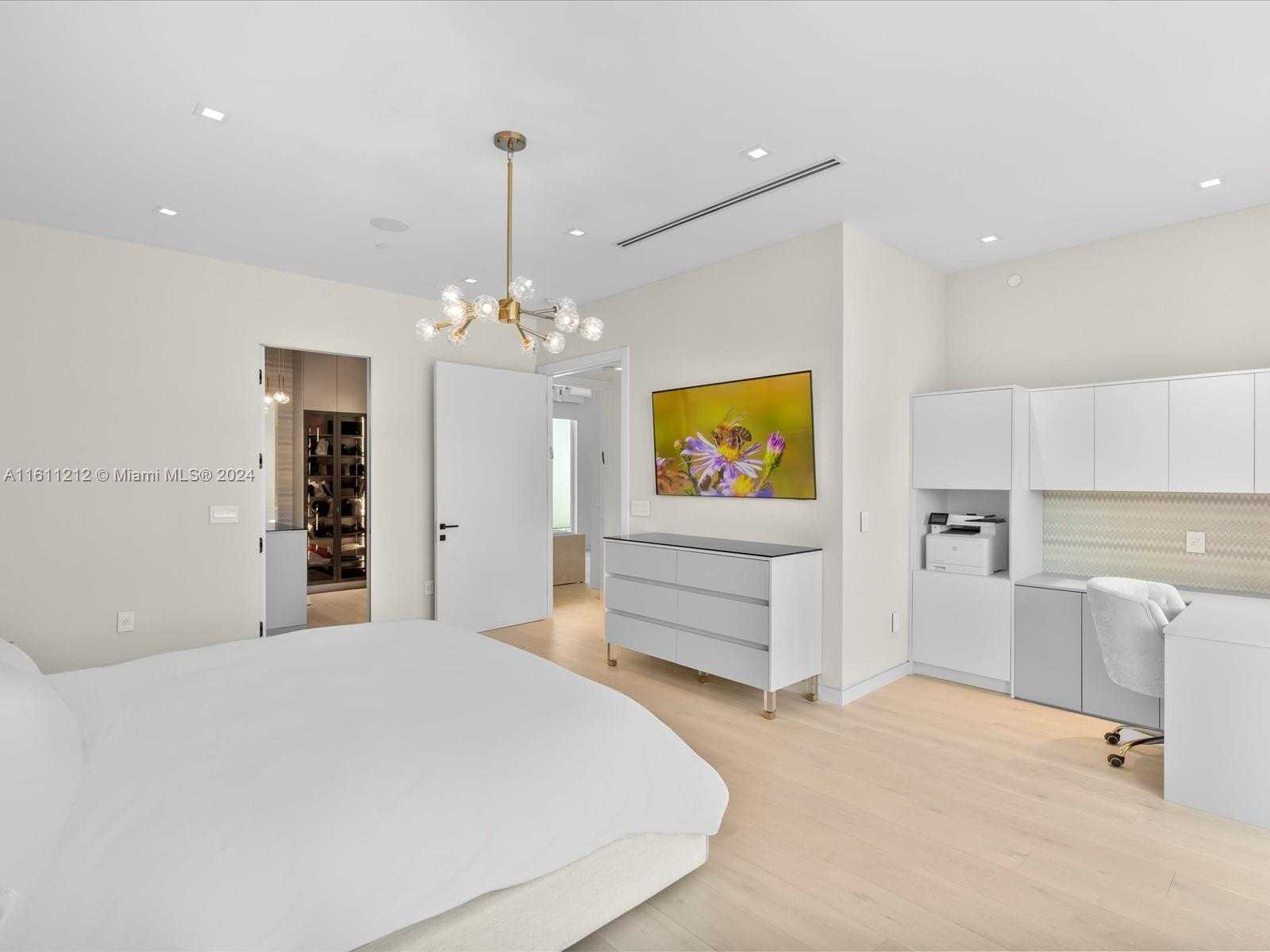 Small Image of 16500 COLLINS AVE #TH-8, Sunny Isles Beach Number 44